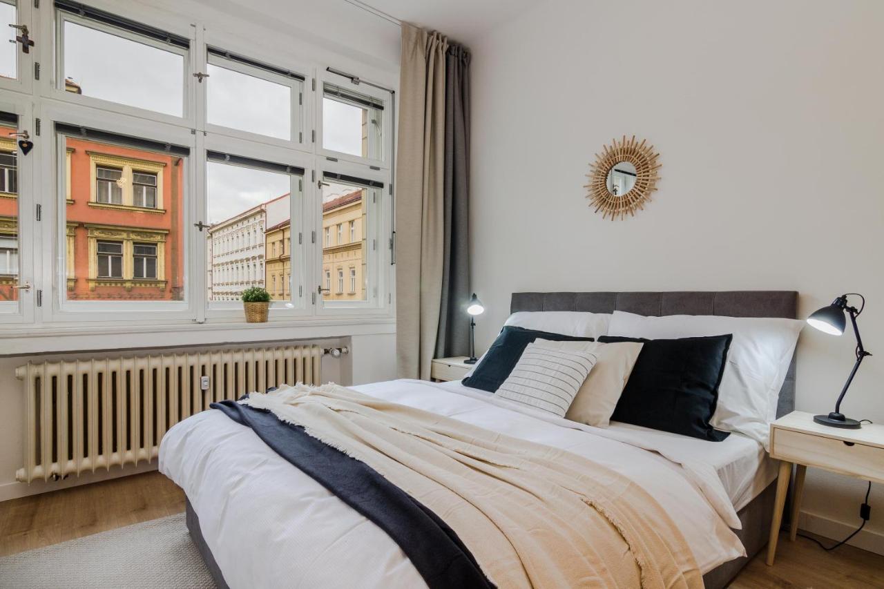 Apt In Prague Charles Bridge 1Km By Michal&Friends Luaran gambar