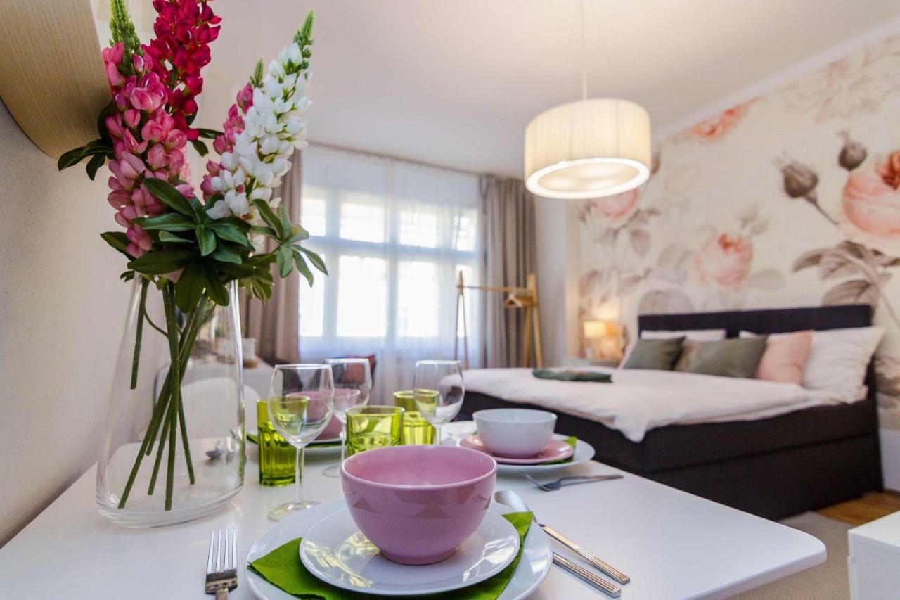 Apt In Prague Charles Bridge 1Km By Michal&Friends Luaran gambar